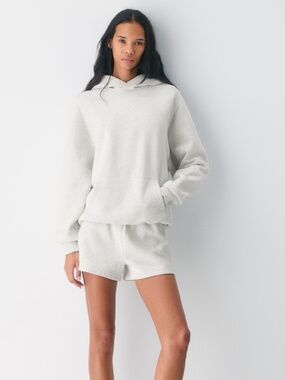 Aritzia Sweat Cozy Sweatfleece SET Perfect Hoodie Sweatshirt &  Short SET